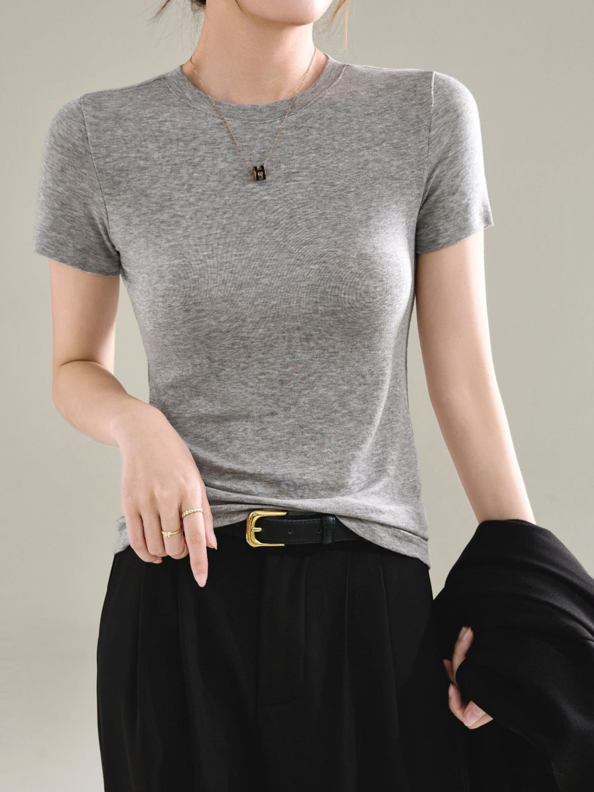 2024061033 Wool Tencel round neck shoulder T-shirt